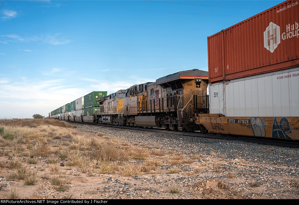 UP 7502